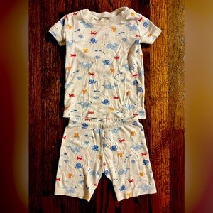 EUC kissy kissy size 4 short pj set